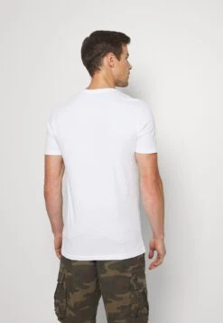 Pier One 7 Pack - T-Shirt Basic - White -Pier One Winkel 06de93fe02e54e4393a57063dcac320c