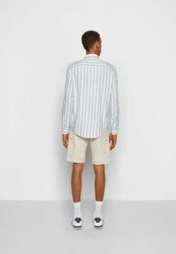 Pier One Overhemd -Light Blue/White -Pier One Winkel 11e4d79f744648cc9aef0b3334080fcb