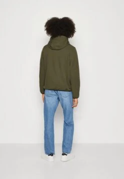 Pier One Regenjas - Olive -Pier One Winkel 201a940e9ad84ffa9c0c24c0039d760e