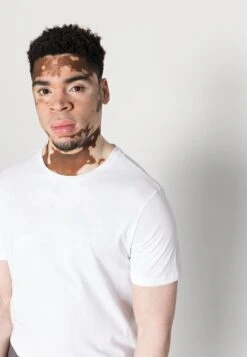 Pier One 10 Pack - T-Shirt Basic - White/Black 11 Pier One 10 Pack - T-Shirt Basic - White/Black -Pier One Winkel 20c7d5f73fe449b7b6c0eb7a99388079