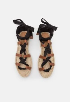 Pier One Leather - Sandalen Met Plateauzool - Black -Pier One Winkel 33efe5963cca4c438680977f9fb9581d