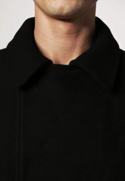 Pier One Halflange Jas - Black 11 Pier One Halflange Jas - Black -Pier One Winkel 3a807c417cf745f9bb635596e9ac1542