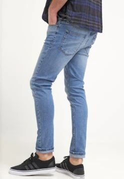 Pier One Slim Fit Jeans - Light Blue Denim -Pier One Winkel 56d3c6b55b1448efa1c9321637ab793a