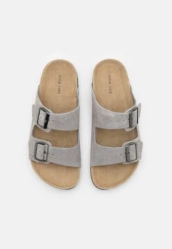 Pier One Leather Unisex - Pantoffels - Grey -Pier One Winkel 6e172422b00e484a8ac21c5f565af9d6