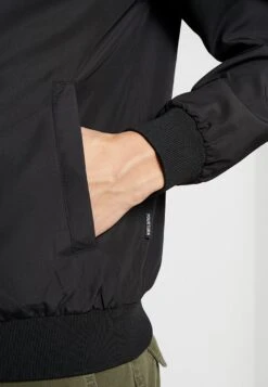 Pier One Bomberjacks - Black -Pier One Winkel 785de7e873654e248854c6583672cfa7