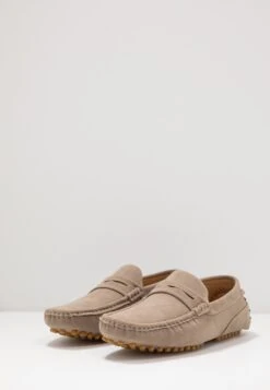 Pier One Unisex - Mocassins - Taupe -Pier One Winkel 8db2ebcd0d58417e91782ba204cb2b61