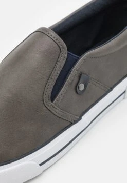 Pier One Unisex - Sneakers Laag - Grey 11 Pier One Unisex - Sneakers Laag - Grey -Pier One Winkel 8f4c3bab60a8427abbcea954eebfdf86