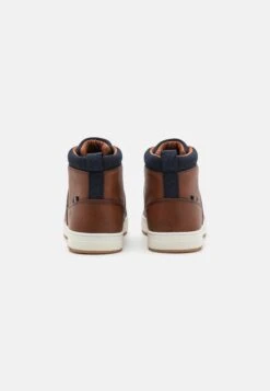 Pier One Sneakers Hoog - Cognac -Pier One Winkel a28c1348464d47d5b797e2745a059280