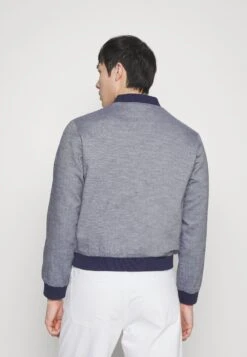 Pier One Bomberjacks - Dark Blue -Pier One Winkel b1943f9a2db34e26b563b2036d05ec83