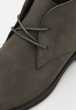 Pier One Unisex - Sportieve Veterschoenen - Grey 11 Pier One Unisex - Sportieve Veterschoenen - Grey -Pier One Winkel b251e44b3e5a412c95b96877ca3c165d