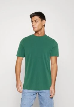 Pier One 7 Pack - T-Shirt Basic - Blue/Mottled Bordeaux/White -Pier One Winkel c8c373dad6944b61a87d69e516ca991f