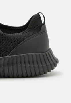 Pier One Sneakers Laag - Black -Pier One Winkel da21a0204b9943a1b0a5be03e6d2430f