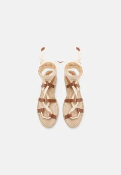 Pier One Leather - Sandalen Met Plateauzool - 003 - Off-White -Pier One Winkel e7d31b5992104938afd655aba13c57dd