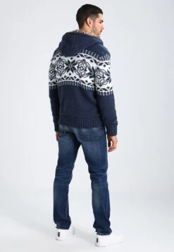 Pier One Vest - Blue Melange 8 Pier One Vest - Blue Melange -Pier One Winkel f3f8c271a4454e30b38f10a6ee6d12a9