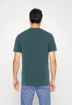 Pier One 5 Pack - T-Shirt Basic - White/Off-White/Lilac -Pier One Winkel fb9e5f19fa1d4182b7db953af443e00b